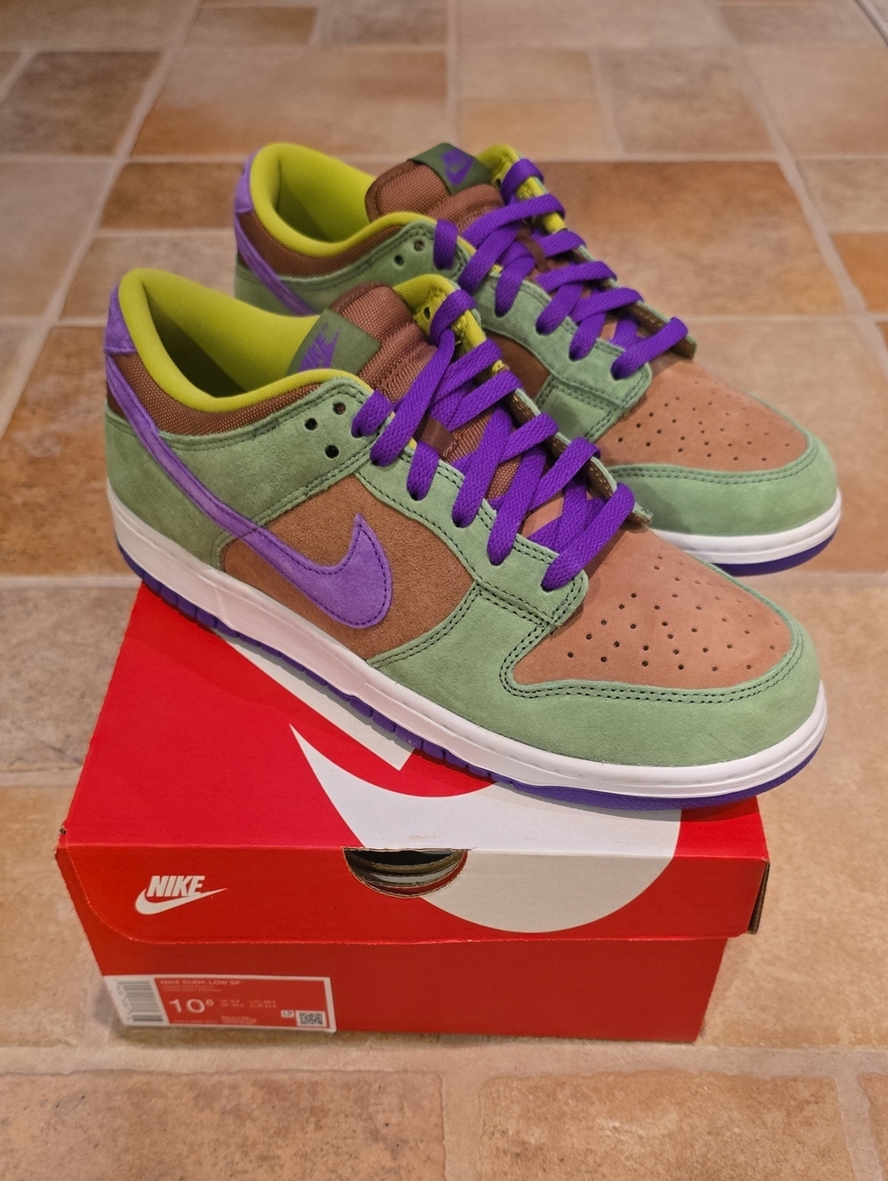 Nike Dunk Low Veneer DA1469-200 Size 10.5  (New)!